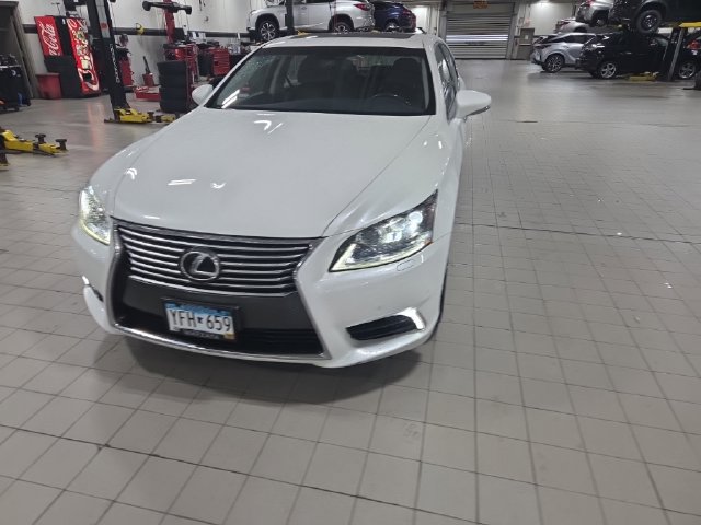 Used 2013 Lexus LS 460 L w/ Preferred Accessory Package AWD/4WD image 1