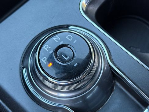 Used 2019 Ford Fusion SE image 26