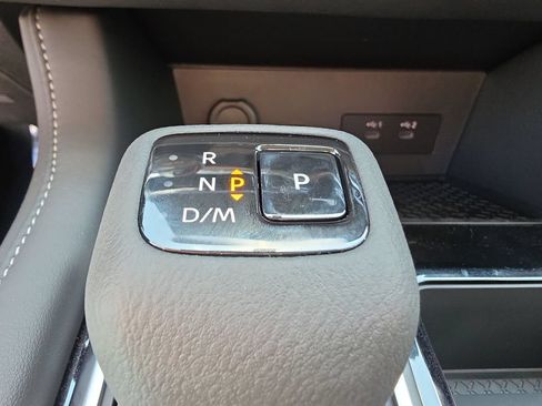 New 2026 Nissan Pathfinder SL FWD image 35