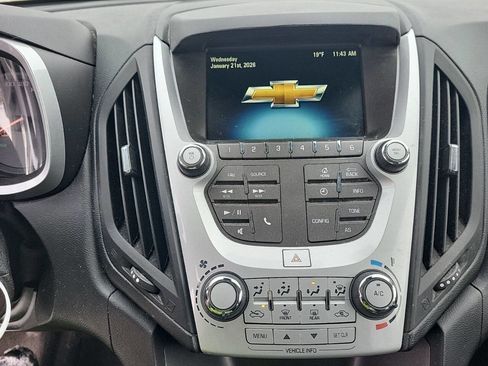 Used 2016 Chevrolet Equinox LS image 3