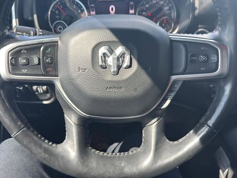 Used 2019 RAM 1500 Big Horn AWD/4WD image 12