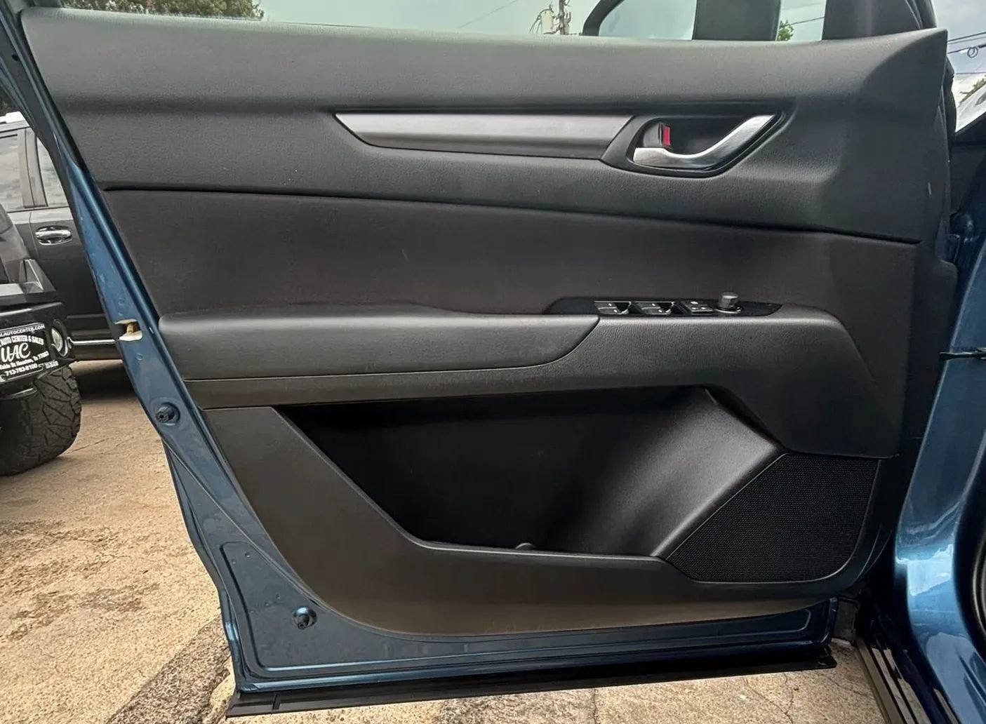 Used 2018 MAZDA CX-5 Sport FWD image 18