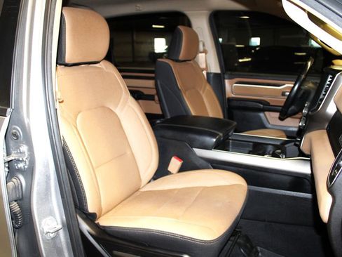 Used 2019 RAM 1500 Big Horn image 26