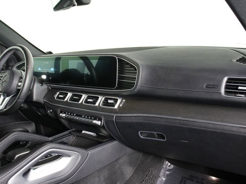 Used 2020 Mercedes-Benz GLE 350 4MATIC image 25