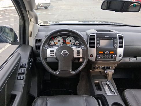 Used 2015 Nissan Frontier PRO-4X w/ Pro-4x Luxury Package image 9