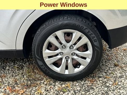 Used 2020 Kia Soul LX FWD image 9