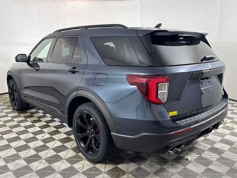 Certified 2022 Ford Explorer ST w/ Equipment Group 401A AWD/4WD image 4