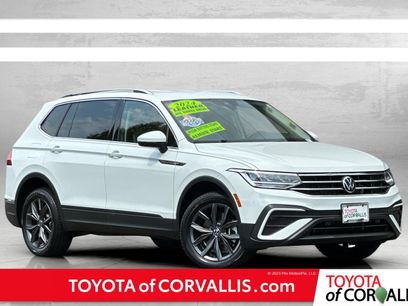 Used 2024 Volkswagen Tiguan SE