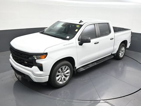 Used 2023 Chevrolet Silverado 1500 Custom RWD image 15