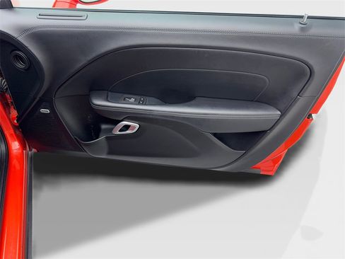 Used 2023 Dodge Challenger SXT w/ Plus Package image 43