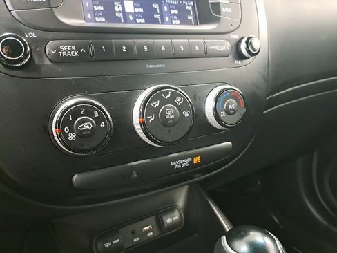 Used 2018 Kia Soul image 13