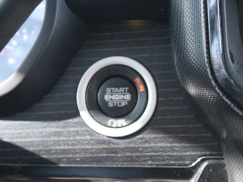 Used 2022 RAM 3500 Limited AWD/4WD image 38