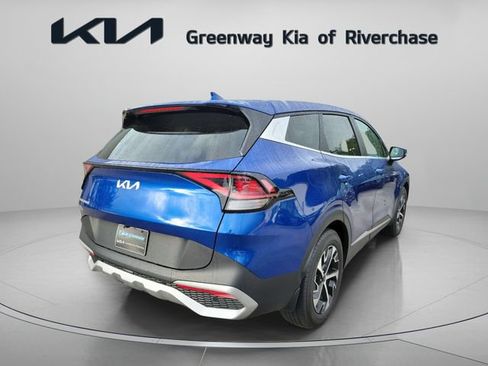 Used 2024 Kia Sportage EX FWD image 6