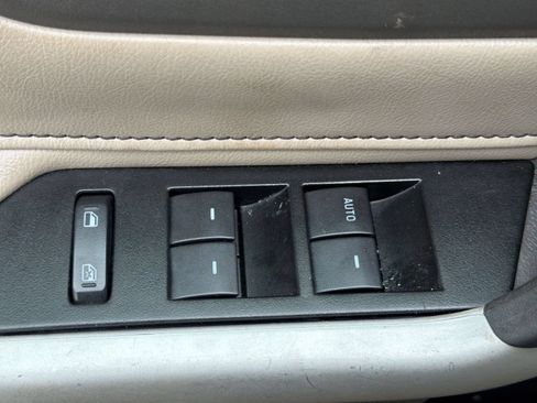 Used 2012 Ford Edge SE FWD image 12