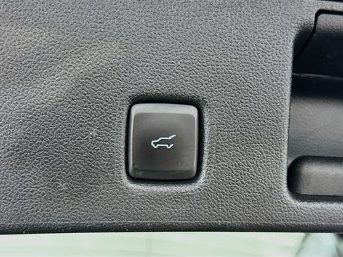 Used 2022 Ford Escape SEL w/ Technology Package AWD/4WD image 30