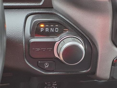 Used 2021 RAM 1500 Big Horn image 17