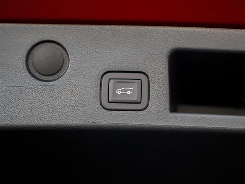 New 2026 GMC Terrain Elevation w/ Elevation Premium Package image 9