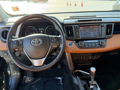Used 2017 Toyota RAV4 Limited w/ Advanced Technology Package AWD/4WD image 13