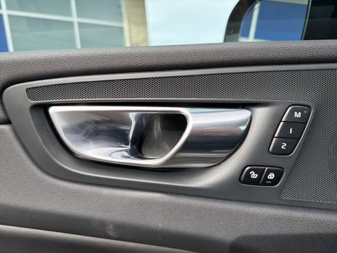 Used 2023 Volvo XC60 B5 Plus w/ Protection Package Premier image 60