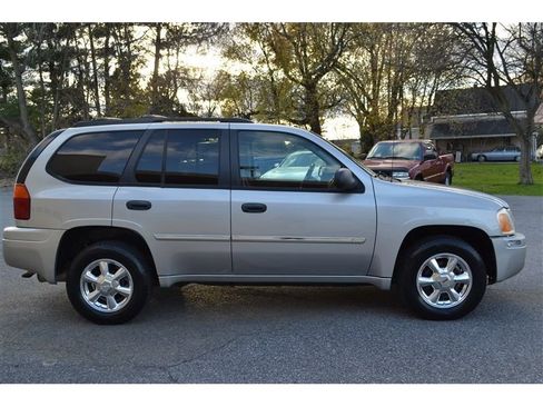 Used 2007 GMC Envoy SLE image 6