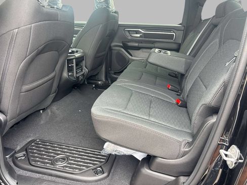New 2026 RAM 1500 Big Horn AWD/4WD image 6