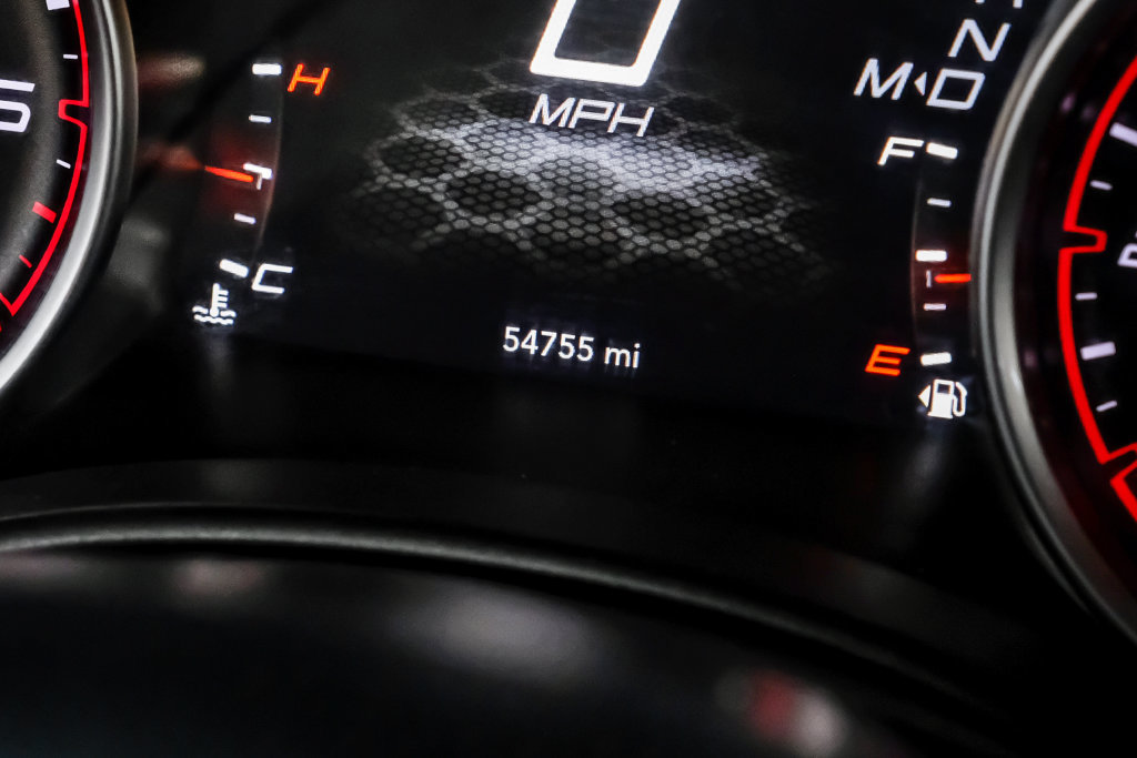 Used 2022 Dodge Charger SXT RWD image 21