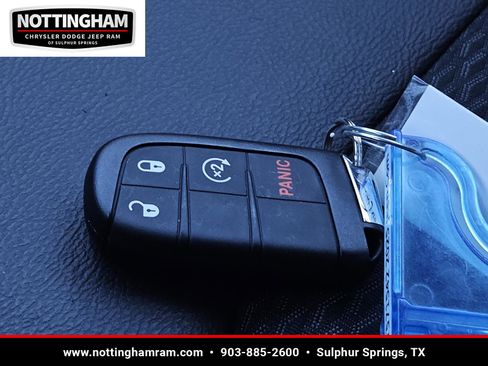 New 2025 Jeep Compass Latitude AWD/4WD image 23