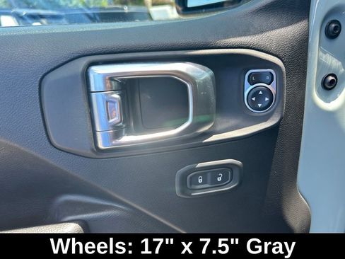 Used 2024 Jeep Wrangler Sport AWD/4WD image 33