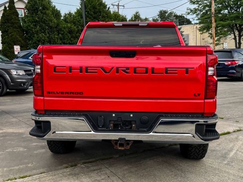 Used 2021 Chevrolet Silverado 1500 LT w/ LPO, Dark Essentials Package AWD/4WD image 4
