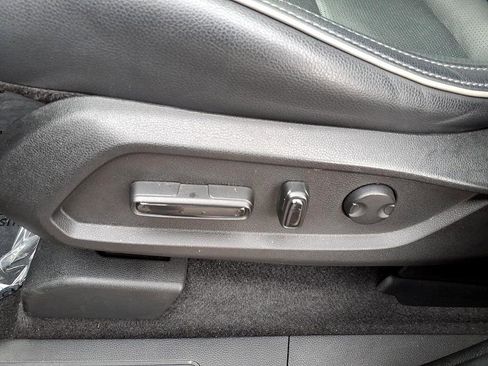 Used 2024 Honda Pilot Elite image 19