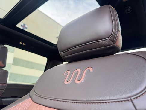 Used 2025 Ford F150 King Ranch w/ FX4 Off-Road Package image 25