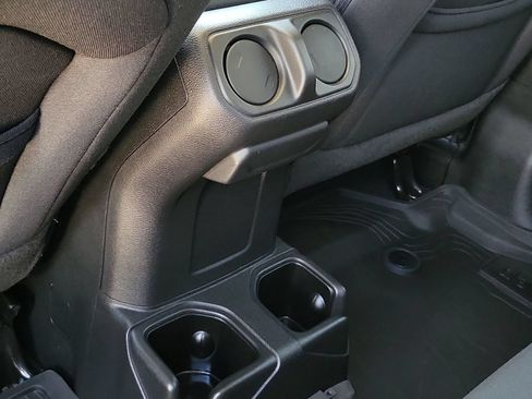 Used 2022 Jeep Gladiator Sport AWD/4WD image 21
