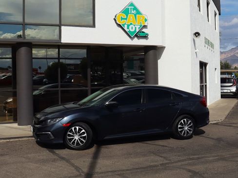 Used 2020 Honda Civic LX image 4