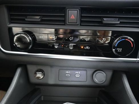 New 2026 Nissan Rogue S image 23