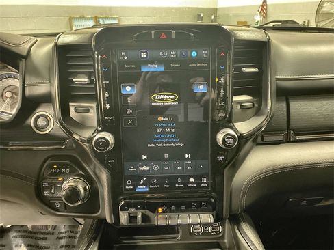 Used 2022 RAM 1500 Limited w/ Bed Utility Group image 4