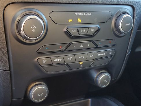 Used 2021 Ford Ranger XLT w/ Equipment Group 301A Mid image 11