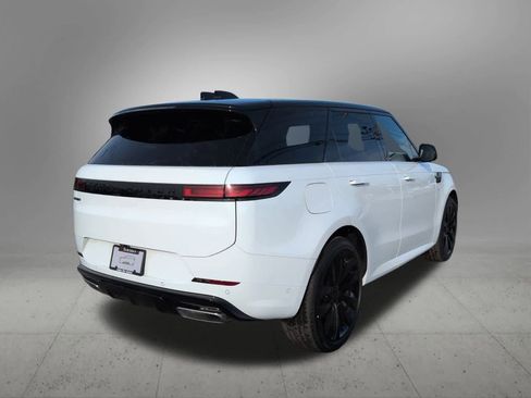 New 2026 Land Rover Range Rover Sport Dynamic SE image 6