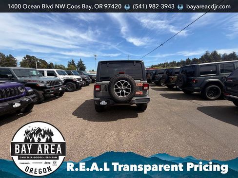 Used 2023 Jeep Wrangler Sport AWD/4WD image 6