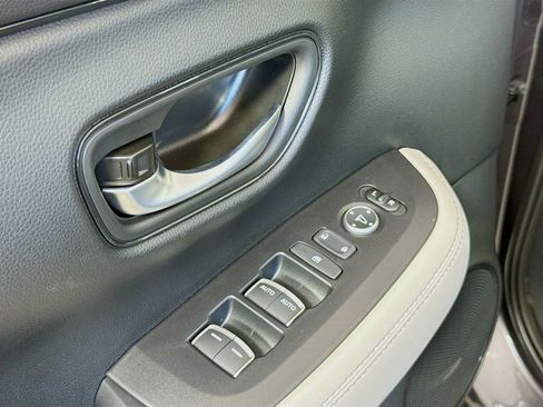 New 2026 Honda HR-V EX-L image 19