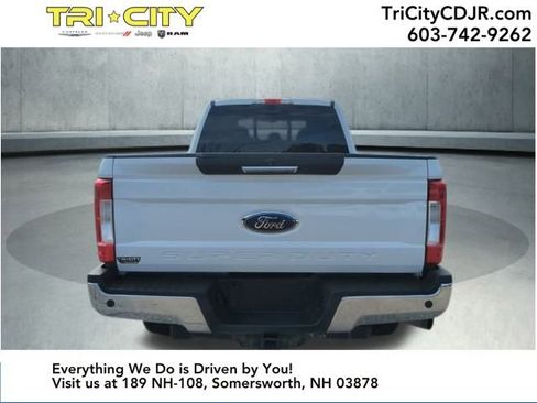 Used 2019 Ford F250 Lariat w/ Chrome Package image 4