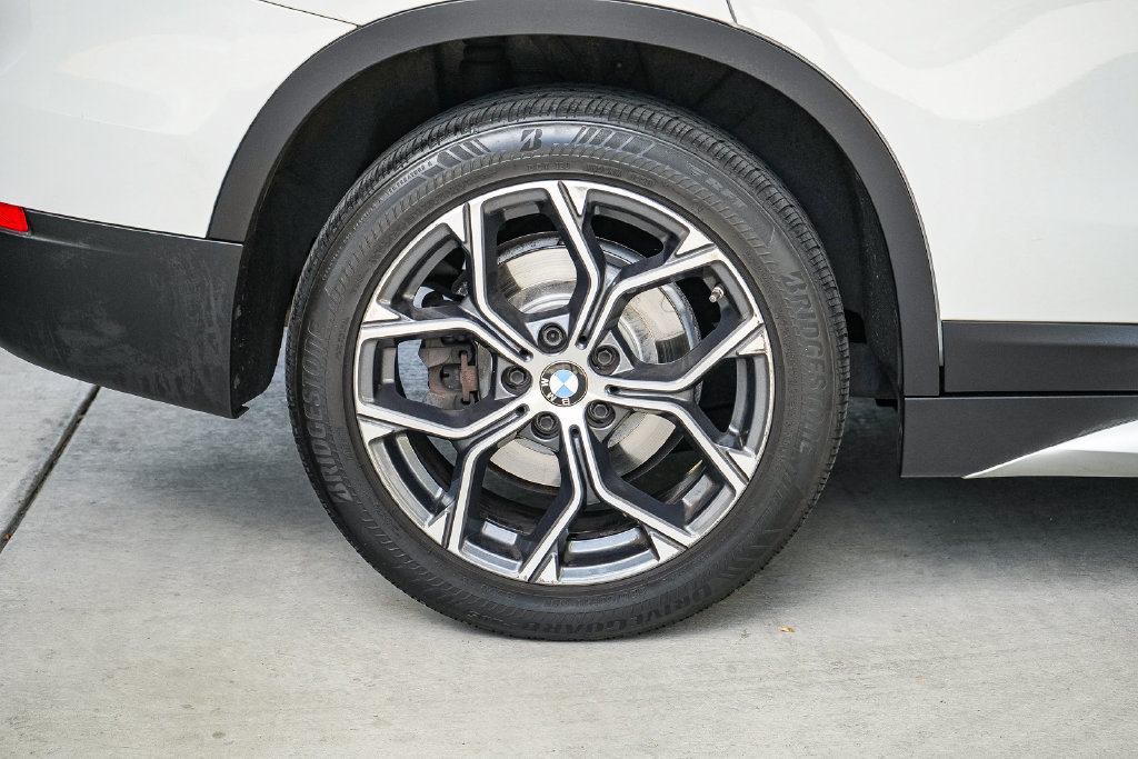 Used 2020 BMW X1 xDrive28i w/ Convenience Package AWD/4WD image 11