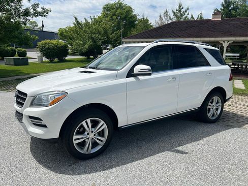 Used 2015 Mercedes-Benz ML 250 BlueTEC 4MATIC image 9