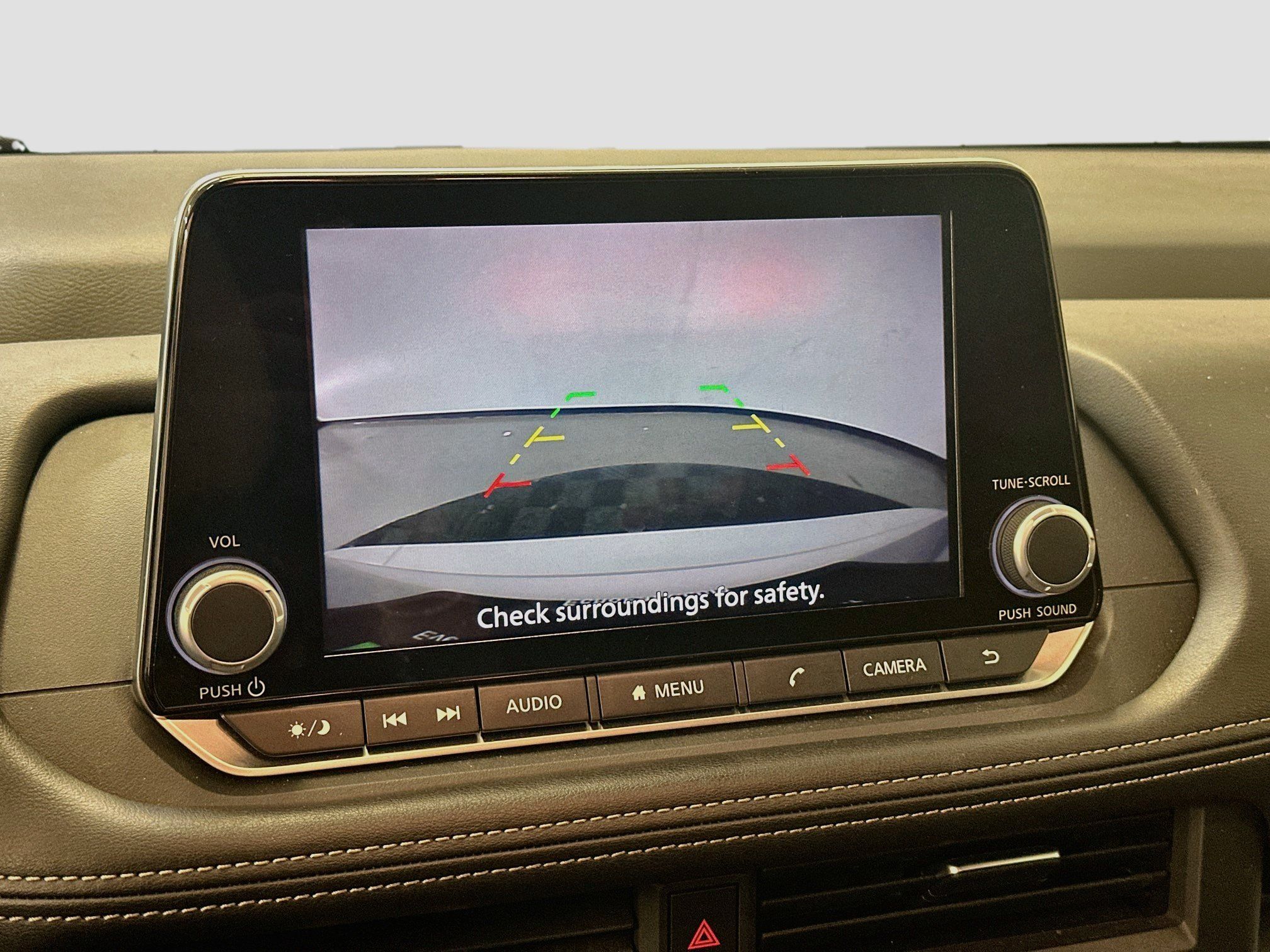 Used 2025 Nissan Rogue SV AWD/4WD image 22