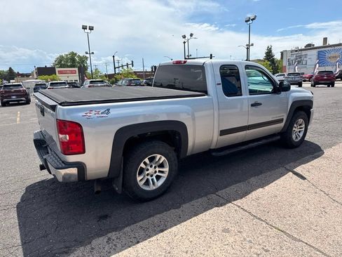 Used 2011 Chevrolet Silverado 1500 LT w/ All-Star Edition AWD/4WD image 9