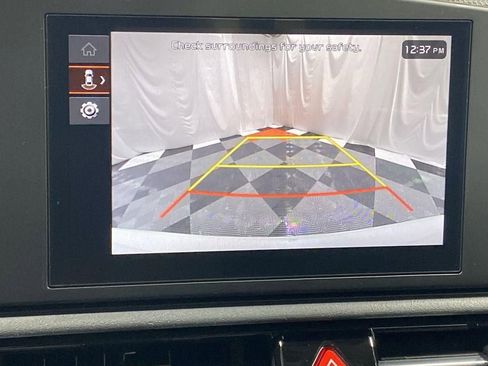 New 2026 Kia Niro LX FWD image 23