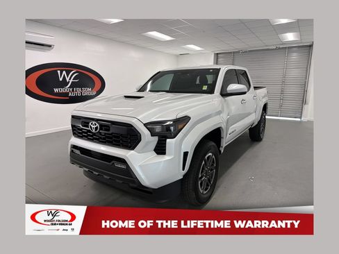 Used 2025 Toyota Tacoma TRD Sport RWD image 1