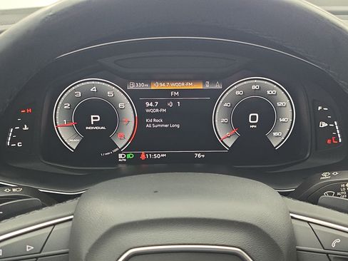 Used 2023 Audi Q7 2.0T Premium Plus w/ Premium Plus Package AWD/4WD image 22
