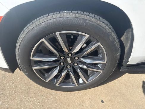 Used 2023 Cadillac Escalade Sport Platinum w/ LPO, Floor Liner Package AWD/4WD image 2