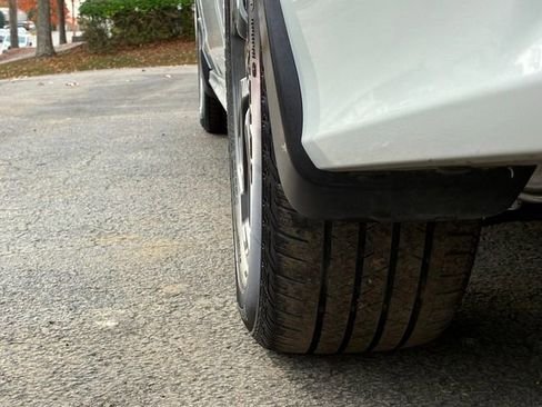 Used 2023 Honda Odyssey Elite image 14