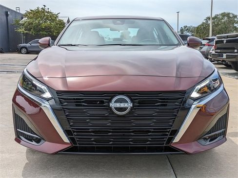 New 2025 Nissan Altima 2.5 SV w/ SV Premium Package image 3